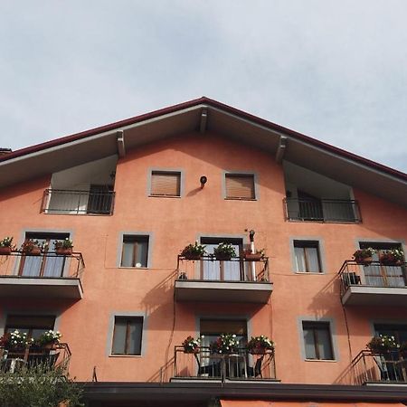 Hotel Cristina Verrayes المظهر الخارجي الصورة