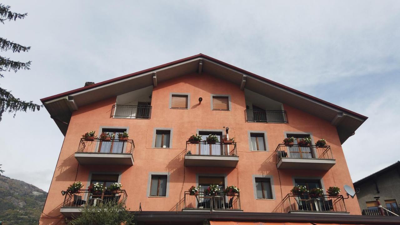 Hotel Cristina Verrayes المظهر الخارجي الصورة