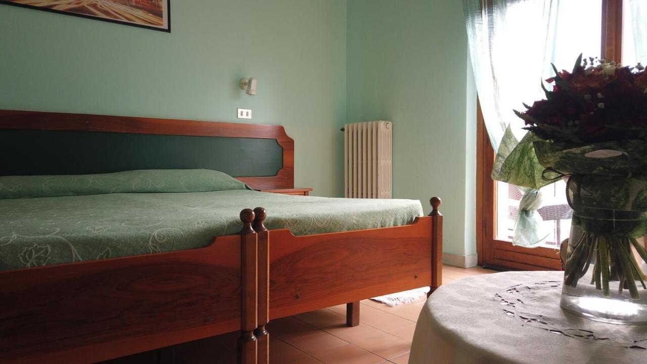 Hotel Cristina Verrayes المظهر الخارجي الصورة